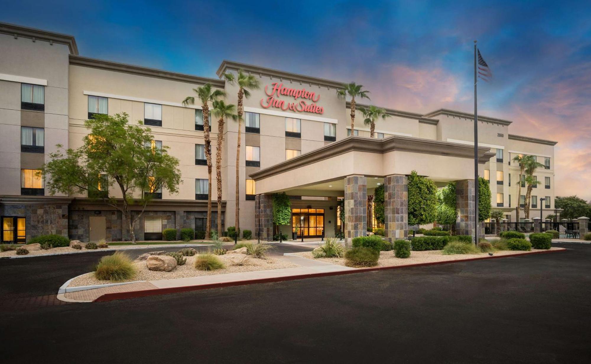 Hampton Inn & Suites Phoenix North/Happy Valley Exterior photo