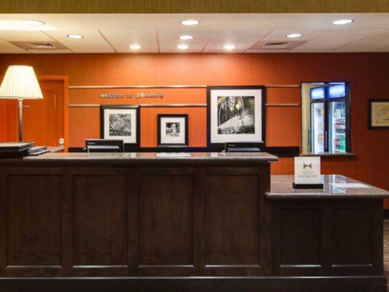 Hampton Inn & Suites Phoenix North/Happy Valley Exterior photo